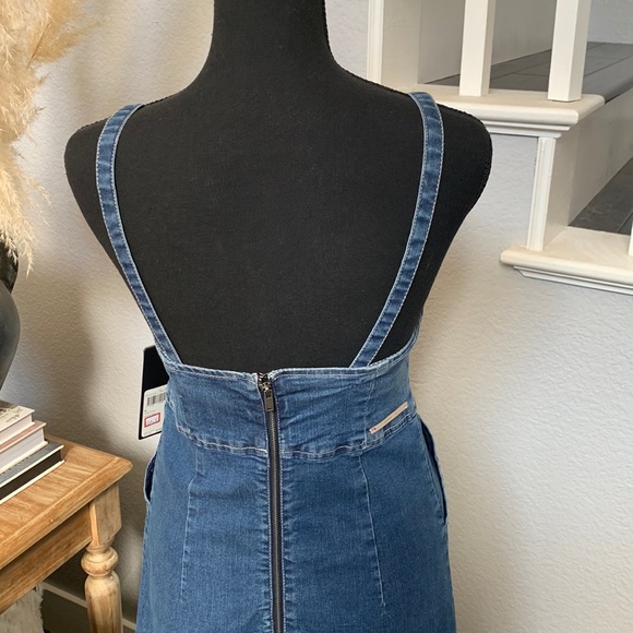 Guess Denim Strap Shoulder Dress - Picture 4 of 4